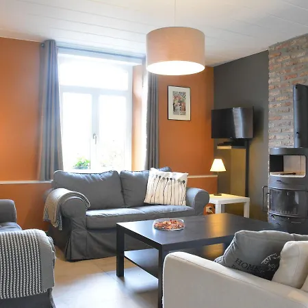 بيت للعطل Luxury House In Namur Near Town Centre *